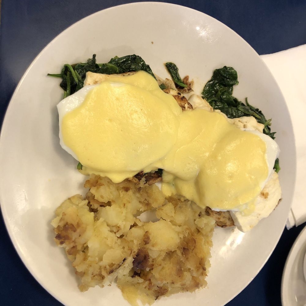 Meadowlands Diner - 385. Eggs Benedict Florentine - Diners Near Me - Carlstadt, New Jersey