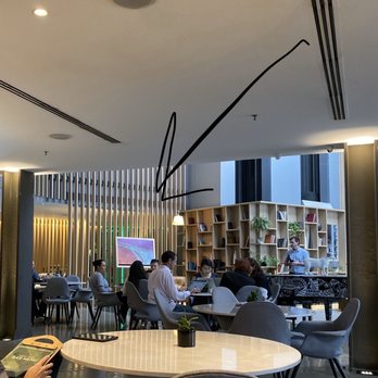Hotel Pullman - Restaurant area - Hotels Near Me - Guarulhos, SP