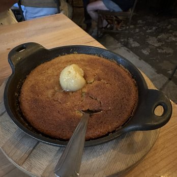 Merle's Whiskey Kitchen - Cornbread - Cocktail Bars Near Me - Louisville, Kentucky Merle's Whiskey Kitchen - Cornbread - Cocktail Bars Near Me - Louisville, Kentucky