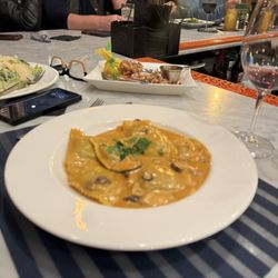 Volare Ristorante - Ravioli