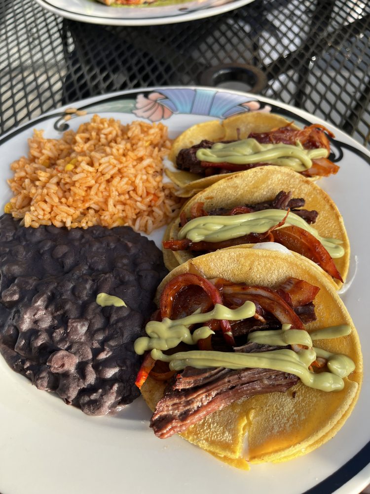 TAMARINDOS RESTAURANT 88 Photos & 133 Reviews 726 Bethlehem Pike