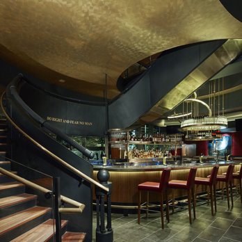 Del Frisco's Double Eagle Steakhouse - Del Frisco's Uptown Dallas Main Bar - Steakhouses Near Me - Dallas, Texas Del Frisco's Double Eagle Steakhouse - Del Frisco's Uptown Dallas Main Bar - Steakhouses Near Me - Dallas, Texas