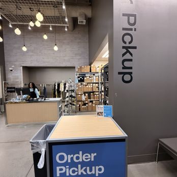 Nordstrom Rack - 8/12/26 - Shoe Stores Near Me - Daly City, California