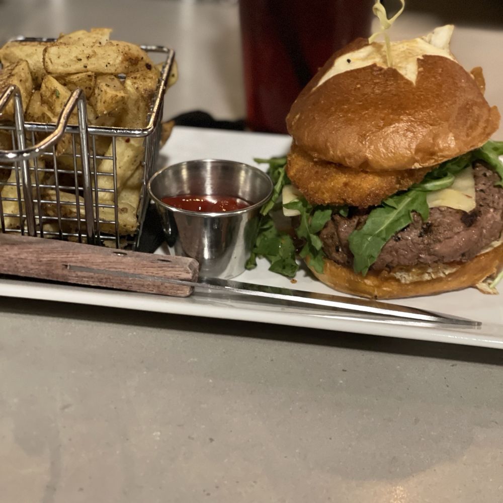 The Hangry Bison - Burger. Built my own - Burgers Near Me - Winter Garden, Florida