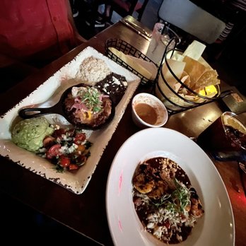 Gabbi's Mexican Kitchen - Carnitas Norteas and Shrimp Alhambre - Mexican Near Me - Orange, California