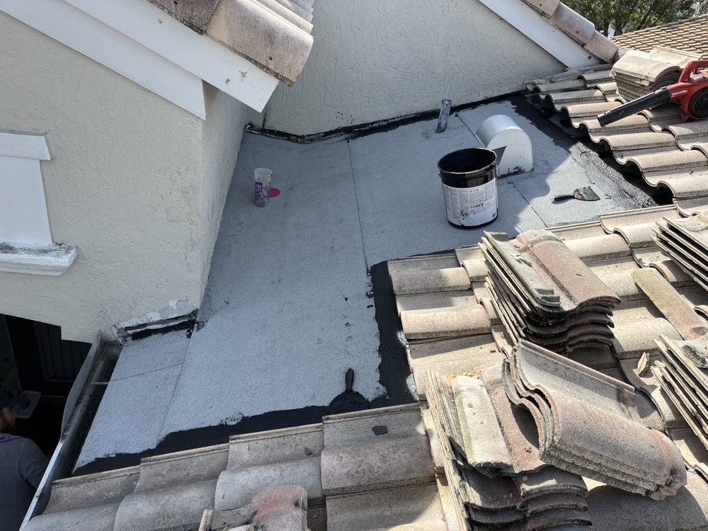 Slide of Francis Roofing Solutions