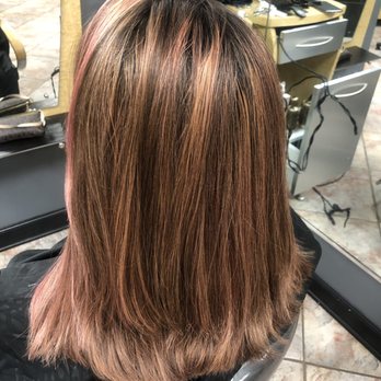 Hair Performers - Cut, balayage and pink highlight - Hair Salons Near Me - Hickory Hills, Illinois