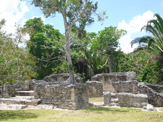 Zona Arqueológica de Kohunlich by null