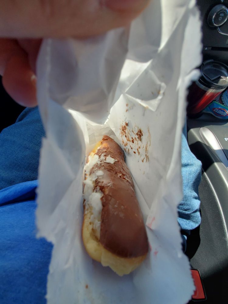 BAKERY DONUT Updated October 2024 10 Photos 301 S Robinson Dr