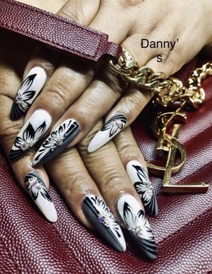Luxury Nail Bar