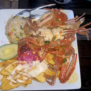 El Aguila Honduran Kitchen - crab had very little meat, plantains soft not crispy. Rice was bland. Good Avocado & pickled onion. - Honduran Near Me - Arden, North Carolina El Aguila Honduran Kitchen - crab had very little meat, plantains soft not crispy. Rice was bland. Good Avocado & pickled onion. - Honduran Near Me - Arden, North Carolina