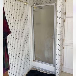 Building Maintenance Solutions - Old shower.