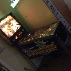 Old Island Pub