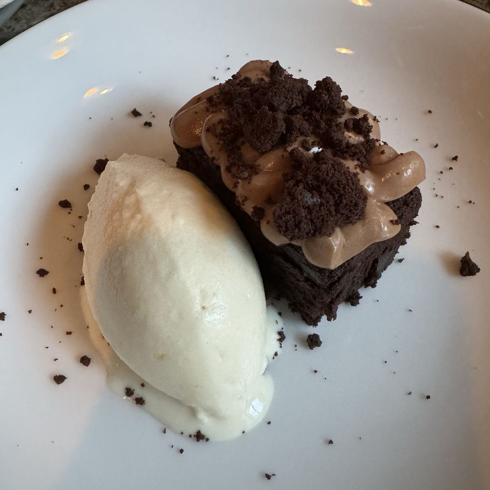 Das Lokal im Hof - Chocolate tarte - Austrian Near Me - Vienna, 9