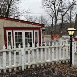 Francisco's On The River - Exterior