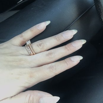 Gloss Nail Bar - Filed all the dip off my nails, AND then sprung +$10 bc my "length" for dip. They claim they didn't know how long they were..really? - Nail Salons Near Me - Houston, Texas
