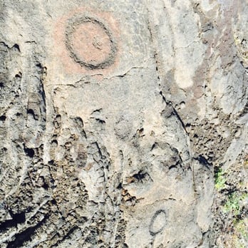 Pu'u Loa Petroglyphs - Hiking Near Me - Mountain View, Hawaii Pu'u Loa Petroglyphs - Hiking Near Me - Mountain View, Hawaii