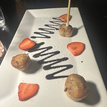 Zakia Modern Lebanese - Dessert muffins! - Wine Bars Near Me - Atlanta, Georgia Zakia Modern Lebanese - Dessert muffins! - Wine Bars Near Me - Atlanta, Georgia