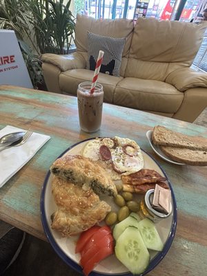 Jimmy and the Bee by null