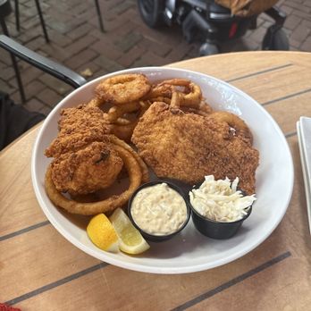 Village Tavern - Fish and chip with onion rings - American Near Me - Salem, Massachusetts