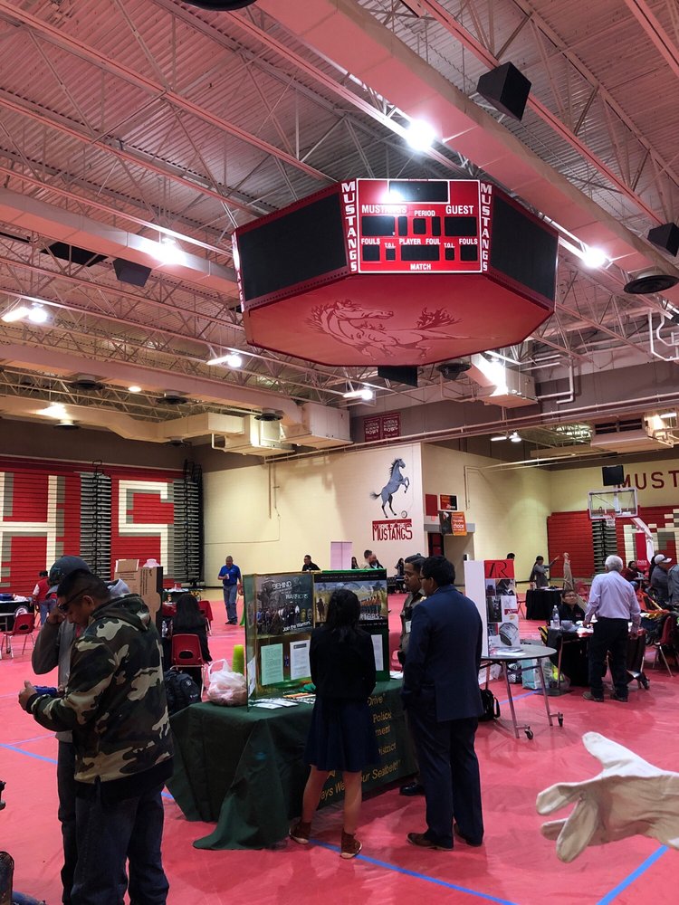 MONUMENT VALLEY HIGH SCHOOL U.S. N Hwy 163, Kayenta, Arizona Middle