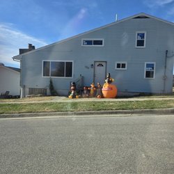Window World of Cedar Rapids - Front of house with new windows