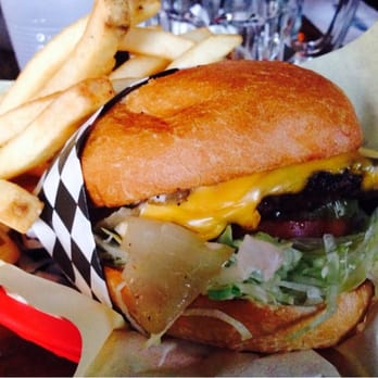 Garaje - Cheeseburger (single) with fries. - Mexican Near Me - San Francisco, California