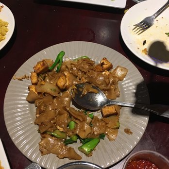 Thai Purple - Pad see ew! - Thai Near Me - Alhambra, California Thai Purple - Pad see ew! - Thai Near Me - Alhambra, California