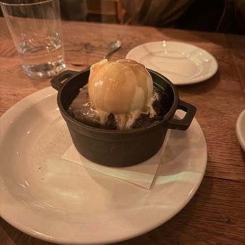 Dunsmoor - Sticky Date Pudding - American Near Me - Los Angeles, California