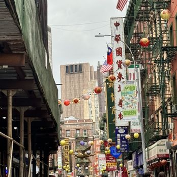 Yan Lin Foot Spa - Chinatown gets really lively on weekends, especially with the food festival happening. - Massage Near Me - New York, New York Yan Lin Foot Spa - Chinatown gets really lively on weekends, especially with the food festival happening. - Massage Near Me - New York, New York