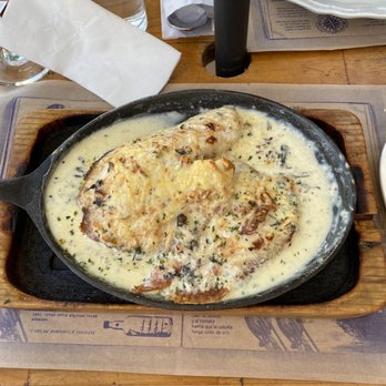 Azul Profundo - Pescado a la Sebastiana - Seafood Near Me - Santiago, RM