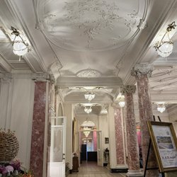 Hotel Schweizerhof Luzern - Main lobby
