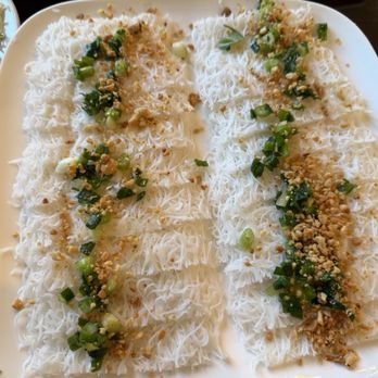 Tay Giang Restaurant - Noodles to include in the wrap with catfish - Vietnamese Near Me - Sacramento, California Tay Giang Restaurant - Noodles to include in the wrap with catfish - Vietnamese Near Me - Sacramento, California