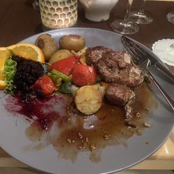 Weinstube Unmüßig - Lamb shank medallion