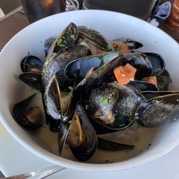 Marlow's Tavern - New American Near Me - Oviedo, Florida