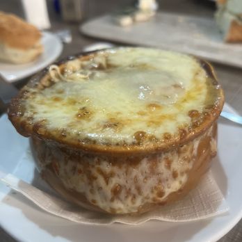 Williams Restaurant - Onion soup - New American Near Me - Gardner, Massachusetts