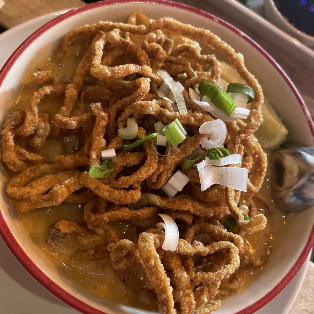 Lung Yai Thai Tapas - Khao Soi - Tapas/Small Plates Near Me - Miami, Florida