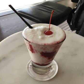 逸連堂 - Cathay Pina Colafa - Airport Lounges Near Me - Hong Kong, HK