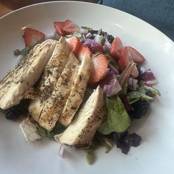 Front Street Grill - Whidbey Salad (GF) add Chicken - New American Near Me - Coupeville, Washington Front Street Grill - Whidbey Salad (GF) add Chicken - New American Near Me - Coupeville, Washington