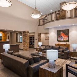 Best Western Plus Lawrenceburg - Lobby