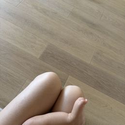 Floor with baby leg