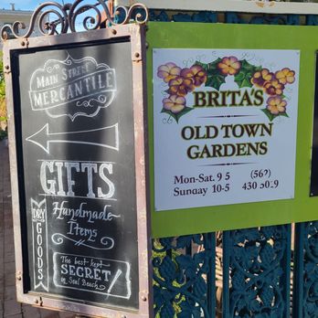 Brita's Old Town Garden - Signage  01-28-2024 - Nurseries & Gardening Near Me - Seal Beach, California