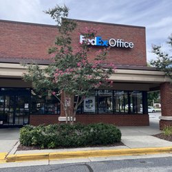 FedEx Office Print & Ship Center