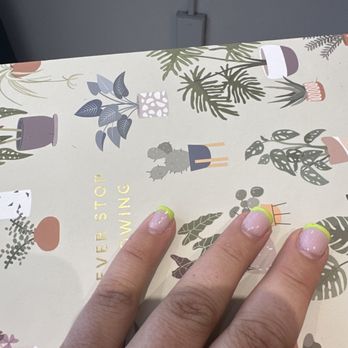 Fam Nail Spa - My nails after 23 days still looks great - Waxing Near Me - Oakland, California Fam Nail Spa - My nails after 23 days still looks great - Waxing Near Me - Oakland, California