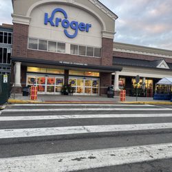 Kroger - Open during construction