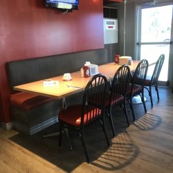 Le's Family Restaurant