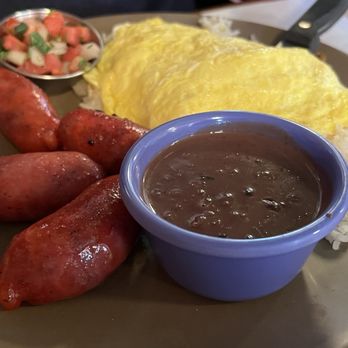 Uncle Mike's Place - Longanisa Breakfast - Breakfast & Brunch Near Me - Chicago, Illinois