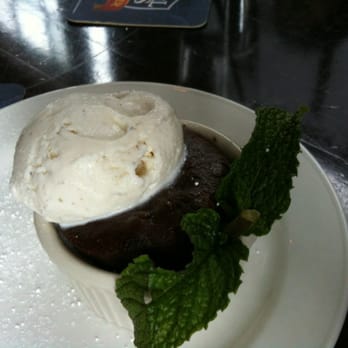 Yard House - Mini Chocolate soufflé - Bars Near Me - Pasadena, California Yard House - Mini Chocolate soufflé - Bars Near Me - Pasadena, California