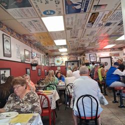 Roxy Cafe