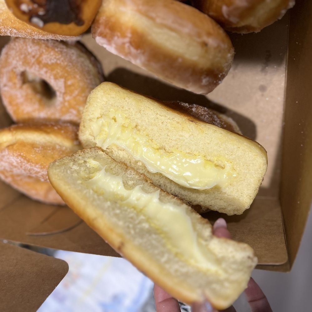 Chica's Bakery Y Mas - Bakeries Near Me - San Antonio, Texas